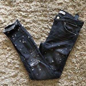 Splatter panted Zara denim.